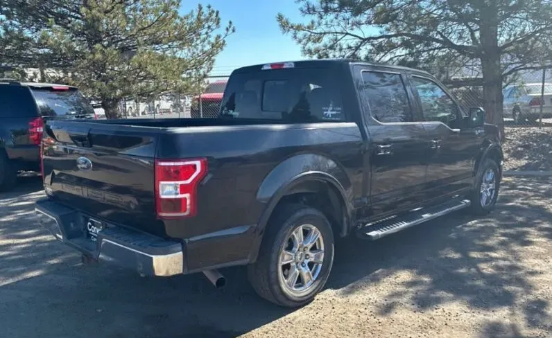 Vista 3 de Ford F-150 Lariat 2018