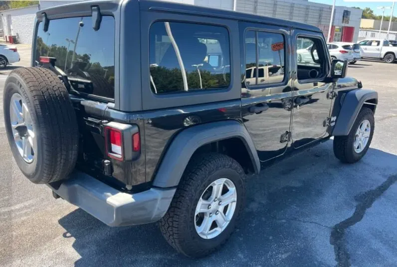 Vista 2 de Jeep Wrangler Unlimited Sport 2018
