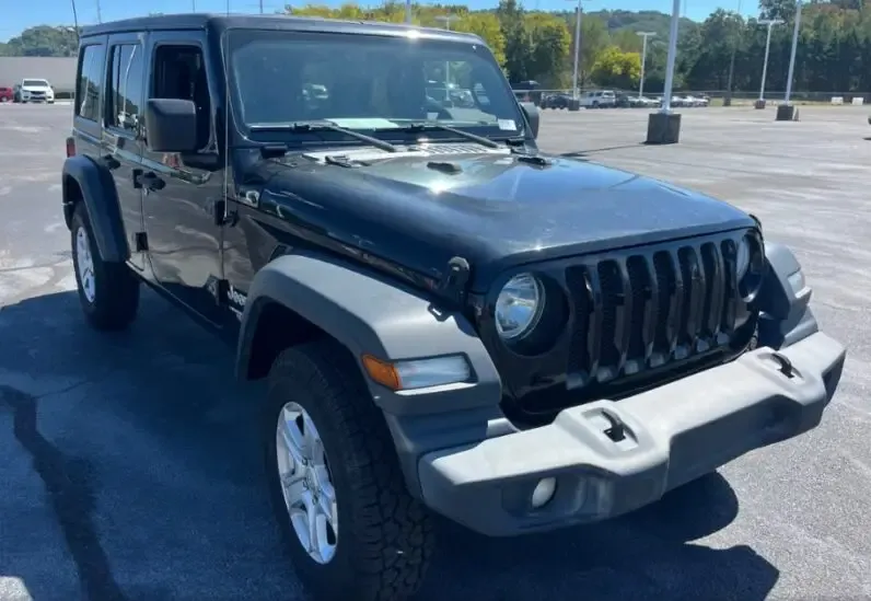 Vista 4 de Jeep Wrangler Unlimited Sport 2018