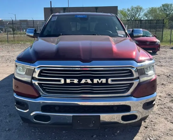 Vista 5 de RAM 1500 Laramie 2019