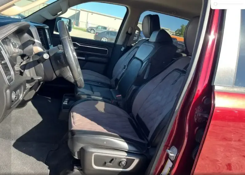 Vista 6 de RAM 1500 Laramie 2019