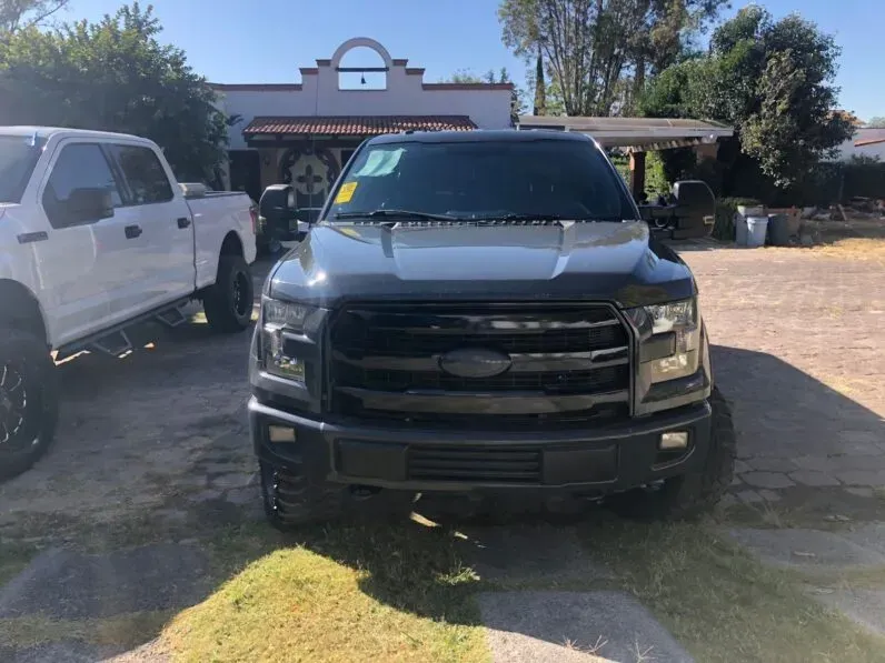 Vista 3 de Ford F-150 Lariat Sport 2016