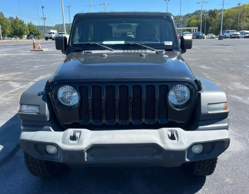Jeep Wrangler Unlimited Sport 2018 — Carmexio